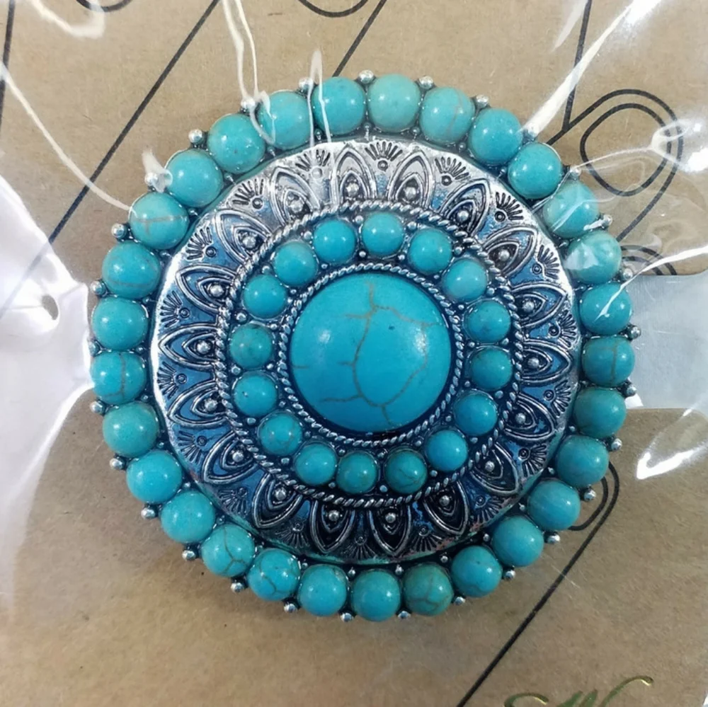 W. TURQUOISE SANTA NELLA SILVER TONE GRIP & PHONE STAND NEW IN PACKAGE